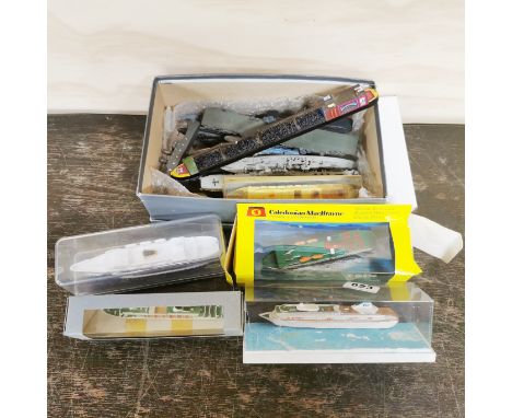 A quantity of plastic model ships, longest L. 23cm.