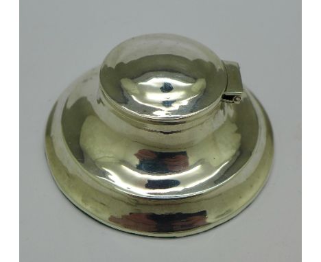 A silver inkwell, Chester 1915