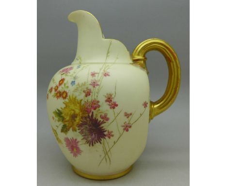 A Royal Worcester decorated jug, 1094 pattern, 15cm