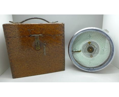 A Pigeon clock