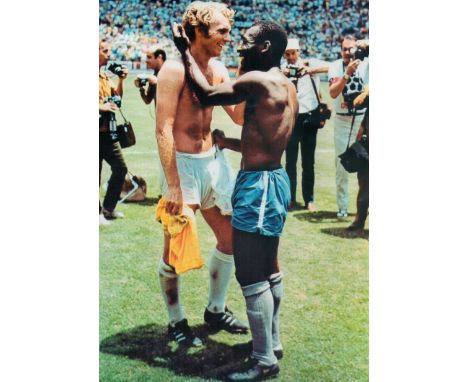 Footballer. Bobby Moore and Pelé Unsigned Colour Print 16.5x12 Inch. Good condition. All autographs are genuine hand signed a