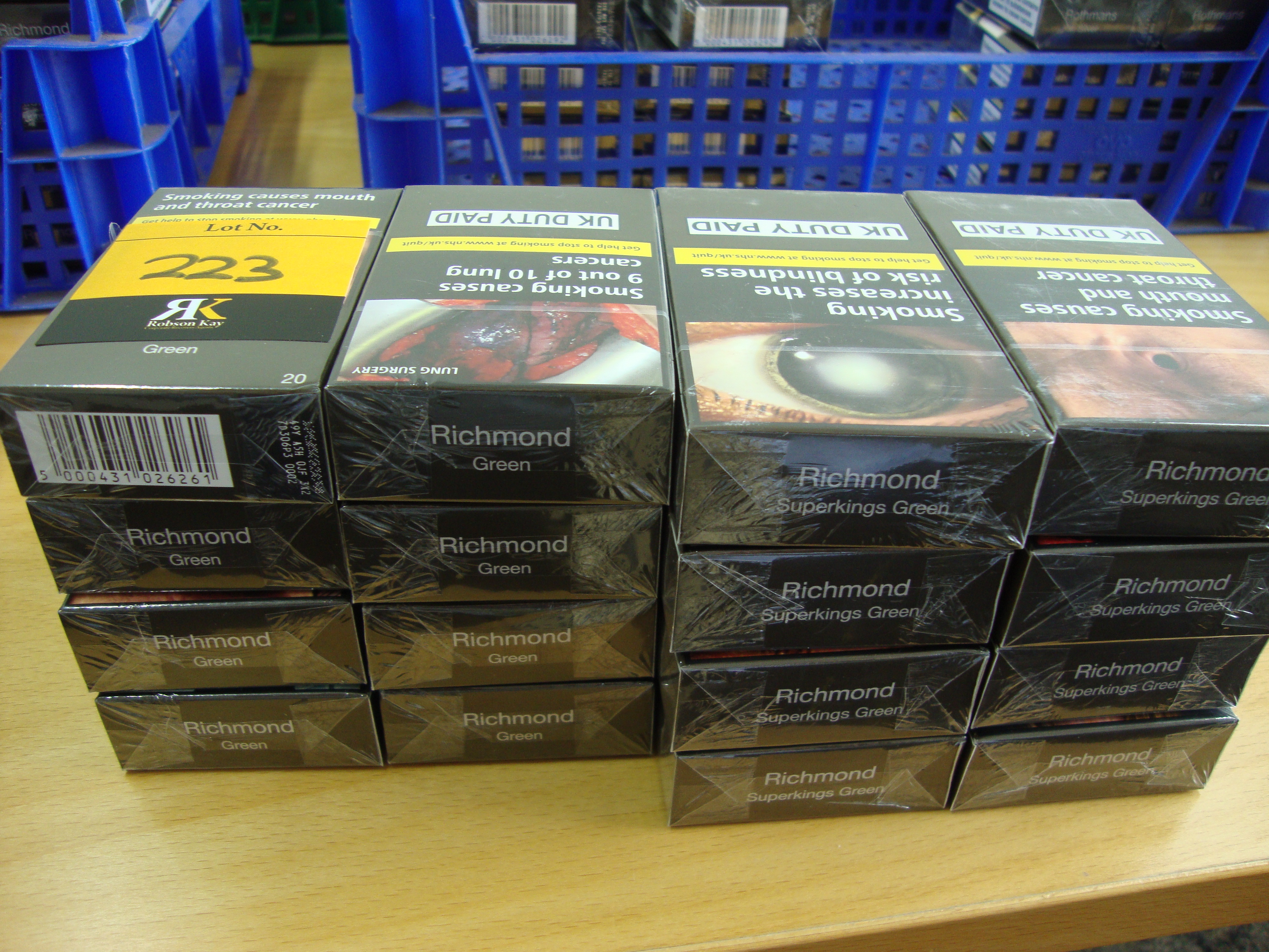16 packs of Richmond Green cigarettes NB. 8 packs are regular size and 8 packs are Superkings si