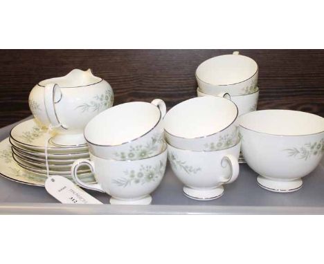 WEDGWOOD 'WESTBURY' PATTERN TEA SERVICE
comprising sugar, cream, cake plate, six cups and saucers, and six side plates, decor