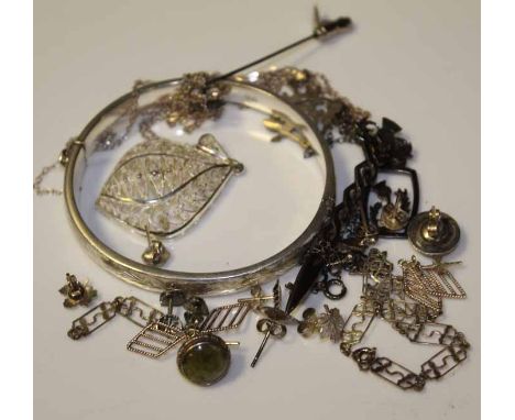 MIXED LOT OF SILVER JEWELLERY 
including a bangle, necklaces etc 