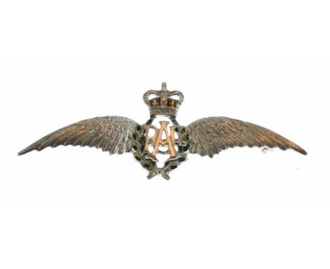 Sterling silver and enamel decorated RAF wings brooch   Condition: 