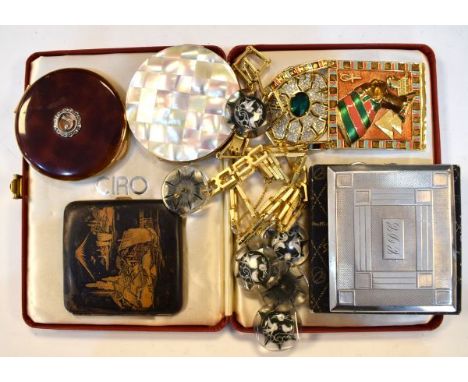 George V engine turned silver cigarette case, Birmingham 1931, together with a quantity of various costume jewellery etc   Co