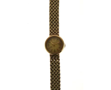 Jaeger LeCoultre lady's 9ct gold cased wristwatch with conforming bracelet   Condition: 