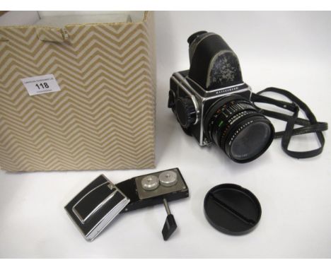 Hasselblad Model 500C / M medium format camera outfit, Body No. RC1299308 with a Hasselblad prism finder (worn), Carl Zeiss P