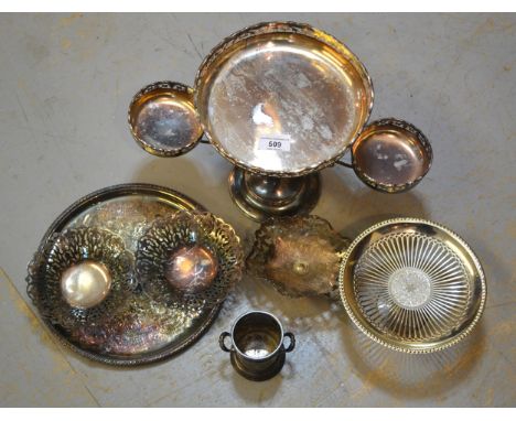 Silver plated epergne and a small quantity of other silver plated itemsDamage to epergne on centre dish - the ring on base at