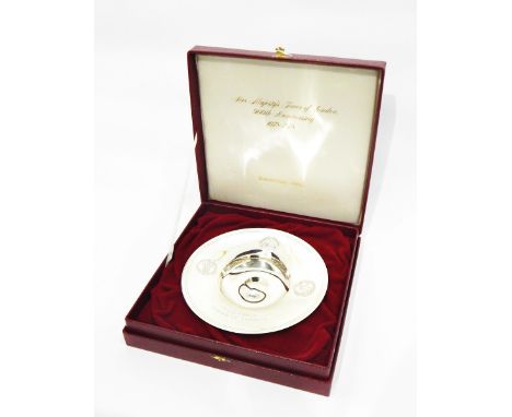 Limited edition Armada-style silver dish commemorating the 900th anniversary of Her Majesty's Tower of London 1078-1978, by S