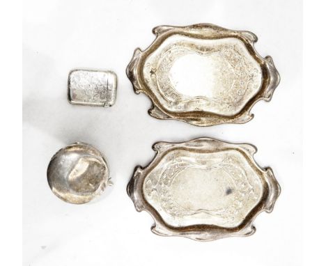 Pair of Edwardian silver pin dishes, probably by Charles Dumenil, London 1902/03, of shaped oval form in the Art Nouveau styl