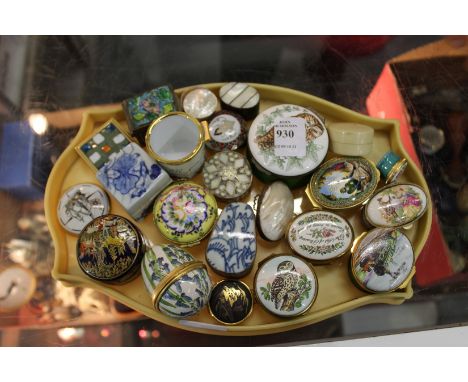 Halcyon Days and other similar enamel boxes.