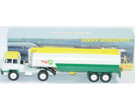 French Dinky a boxed 887 Tracteur Unic "Air BP". Condition is Good in Good box. (1)