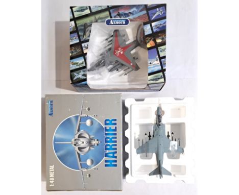 Franklin Mint Collection Armour, a boxed pair of 1/48th scale models comprising of ART98054 Harrier GR Mk7 (UK Royal Air Forc