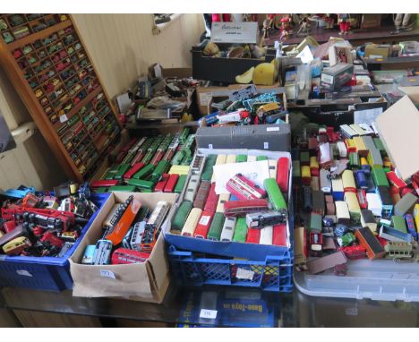 A Large Collection of Oxford, Base Models, Classix etc. Scale Model Cars, Buses, Commercial Vehichles etc. with various empty