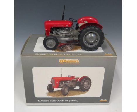 A Universal Hobbies Massey Ferguson 35 1959 Scale Model Tractor 1/16 Boxed 