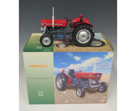 A Universal Hobbies Massey Ferguson 135 Scale Model Tractor 1/16 Boxed 