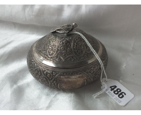 Eastern bowl and cover with bird finial, 3.5" dia. 140g.  