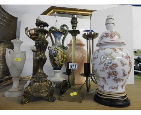 Quantity of Lamp Bases 