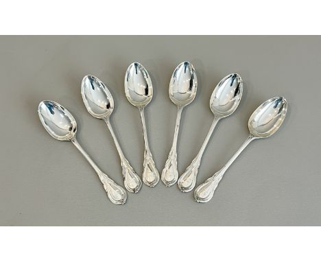 A set of six Victorian lily pattern silver tea spoons - Thomas Hart Stone, Exeter 1870, with engraved dolphin crest to termin