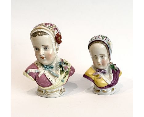 Two small Italian porcelain portrait busts of&nbsp;Prince Louis Charles de Bourbon - first half 20th century, after the Meiss