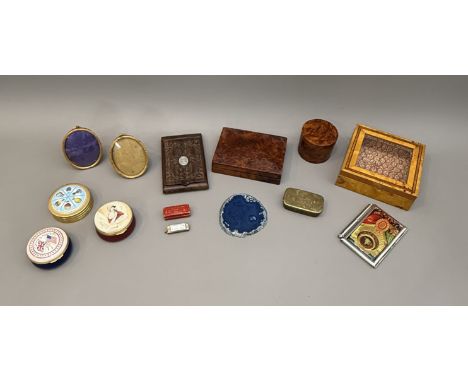 A small group of boxes and other collectables - including a tulipwood banded burr veneered jewellery box with bevelled glass 