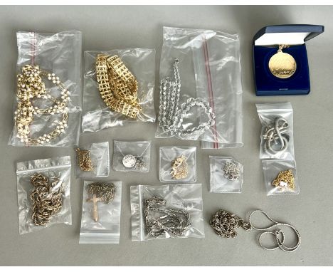A collection of vintage costume jewellery - mid to late 20th century.&nbsp;