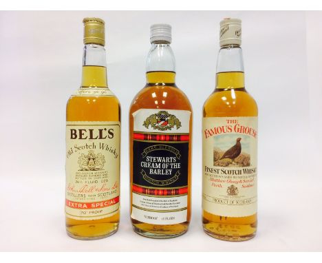 STEWARTS CREAM OF THE BARLEY
Blended Scotch Whisky
40 fl.oz. 70° proof.
BELL'S EXTRA SPECIAL
Blended Scotch Whisky
Bottle no.
