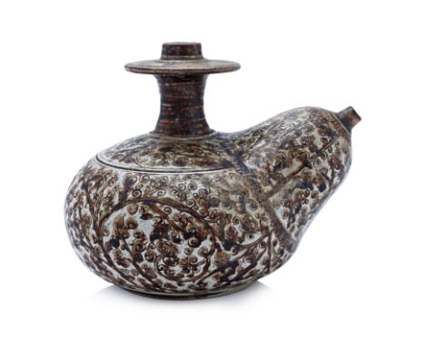 A THAI SCRAFFITO KENDI
Sawankhalok, 15th-16th Century, round squat form body, short slender neck with flat protruding mouth, 