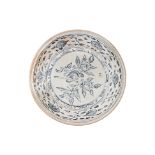 A LARGE VIETNAMESE BLUE AND WHITE BIRD DISH