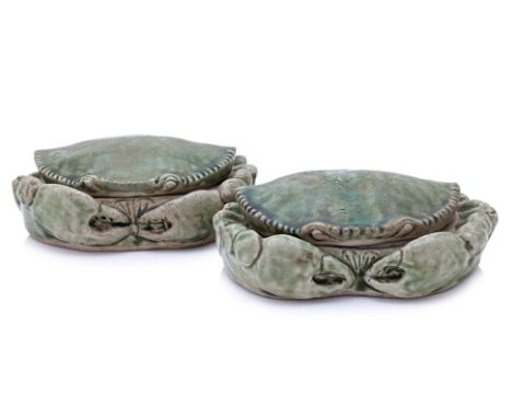 A PAIR OF VIETNAMESE GREEN GLAZED CRAB-FORM BOXES
14th-15th Century, a near pair of mottled apple green glazed boxes with she