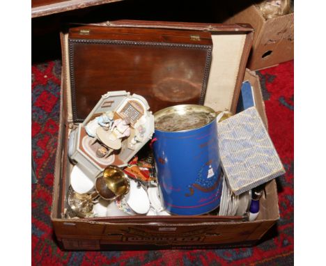 A small suitcase and contents of ceramics and glass to include Colclough six place tea service, Art glass Villeroy &amp; Boch