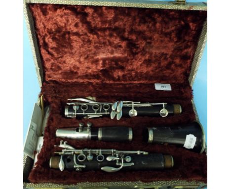 A Boosey & Hawkes Regent rosewood clarinet, 155334, cased