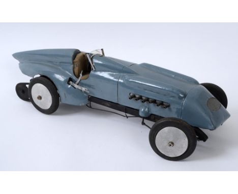 A large scale model of the John Parry-Thomas land speed record breaking car, 'Babs', 45 cm wide  See illustration 
