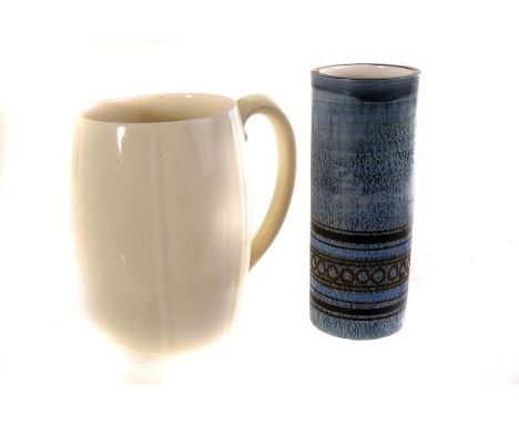 A Troika ceramic vase, marked St. Ives by Honor Curtis, together with a Wedgwood Keith Murray large mug of natural colour (2)