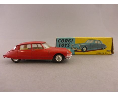 Boxed Corgi 210S Citroen DS 19 in red, some paint loss, box gd