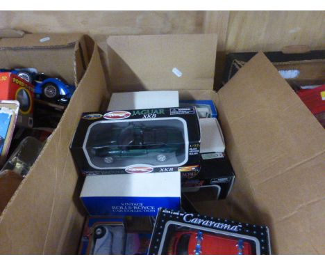 Ten boxed die-cast vehicles including Lledo Vintage Rolls Royce Collection 