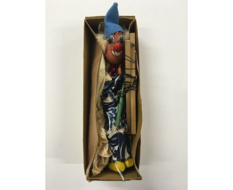 Boxed 1950's Pelham Puppet SL Clever Willie in original outfit (vg)