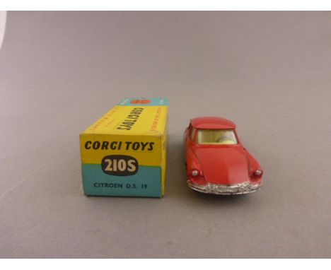Boxed Corgi 210S Citroen DS 19 in red, some paint loss, box gd