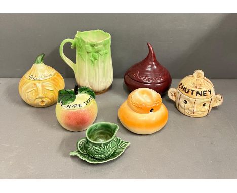 A collection of vintage kitchen pottery, pots, bread sauce, beetroot etc 