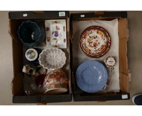 A mixed collection of items including Masons Brown Velvet plates, unmarked blue cabbage ware similar items, tub lined vase, c