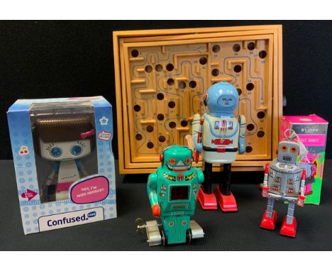 Toys - G S H toys tin plate Inter planet Space Captain robot;  others, St John Roxy Robot;  Spark Robot etc, all boxed 