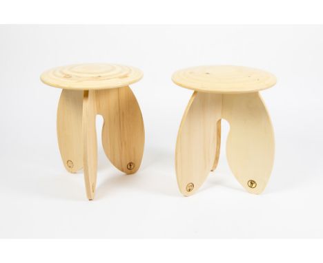 two 20th Cent. marked "masterpieces" of Jan De Pauw : stools in wood called "Button Mushroom from Paris"JAN DE PAUW (° 1961) 
