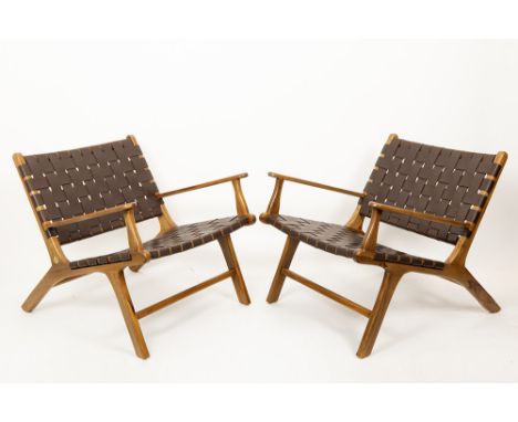 pair of Olivier De Schrijver signed Ode's "Chicago" design armchairs in teak and dark brown leatherDE SCHRIJVER OLIVIER (° 19