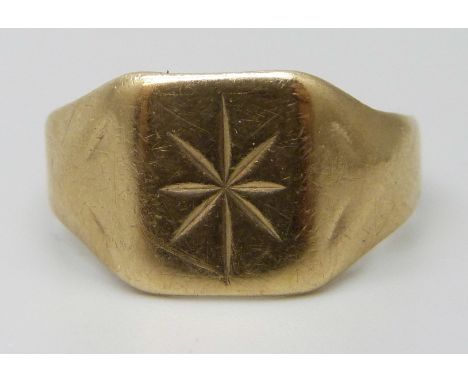 A 9ct gold signet ring, 3.4g, T, shank misshapen