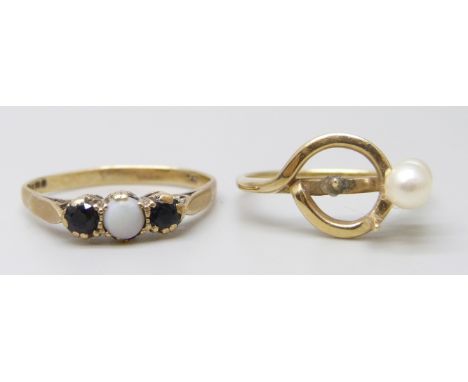 A 14ct gold and pearl ring, 2g, together with a 9ct gold three stone ring, 1.7g, both a/f