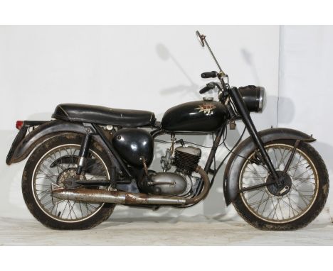 1966 BSA D7 Super Bantam 175ccReg. no. FOW 12DFrame no. D7 3383Engine no. G D7 3383The D7 Super Bantam was introduced in 1959