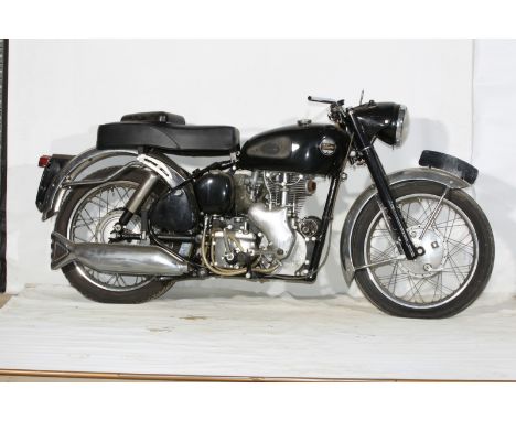 Velocette Viper 350ccReg. no. Not RegisteredFrame no. RS 1?865Engine no. VR 1703Velocette were always renowned for producing 