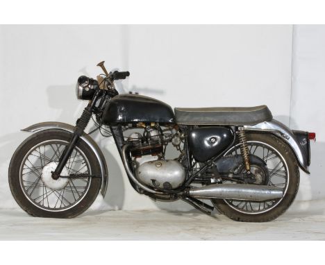 1963 Norton Jubilee 250cc TwinReg. no. DMV 162AFrame no. 105230 (taken from V5C)Engine no. 17 82362The Norton Jubilee was int