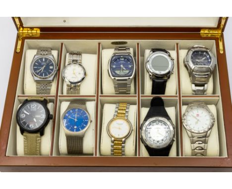 A collection of gentleman's wristwatches to include a Casio G ShockCasio Illuminator, Oris Executive, Citizen Eco-Drive, toge